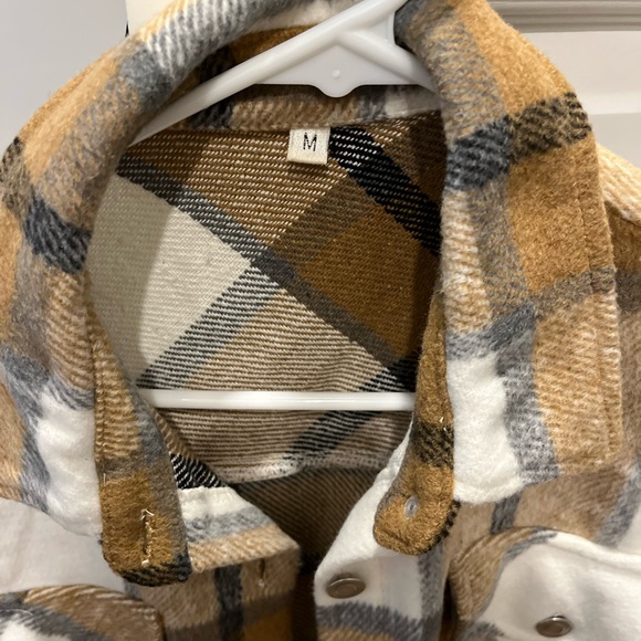 Womens shacket - Picture 5 of 5